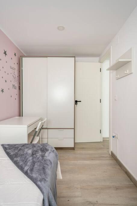 Habitaciones Bonitas Y Comodas لوسبيتاليت دي يوبريغات المظهر الخارجي الصورة